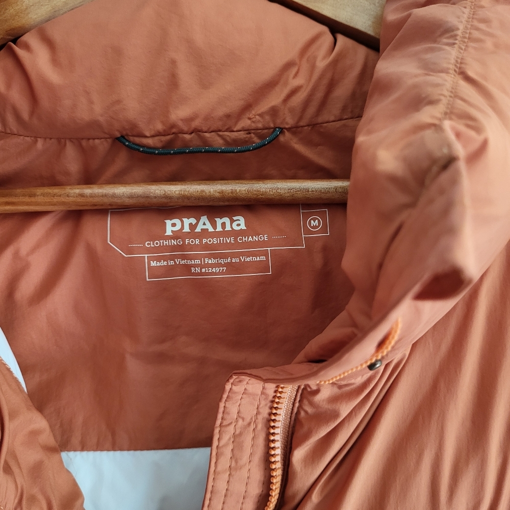 Prana Orange and Green Puffer Vest - Picture 6 of 12